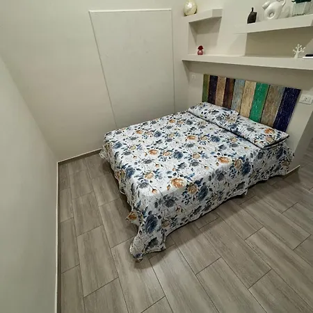 Mareluna Bed and Breakfast
